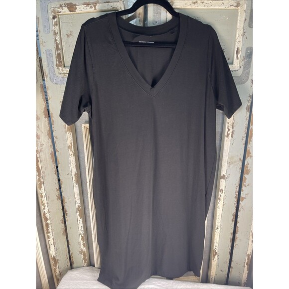 Universal Standard Dresses & Skirts - Universal Standard Iconic Black Dress Short Sleeve Size S Pima Cotton